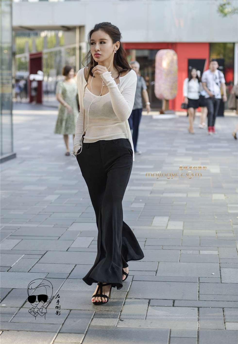 图片[5]-靚胸美女显魅力（2017-1-23-10P）左-街拍流行馆