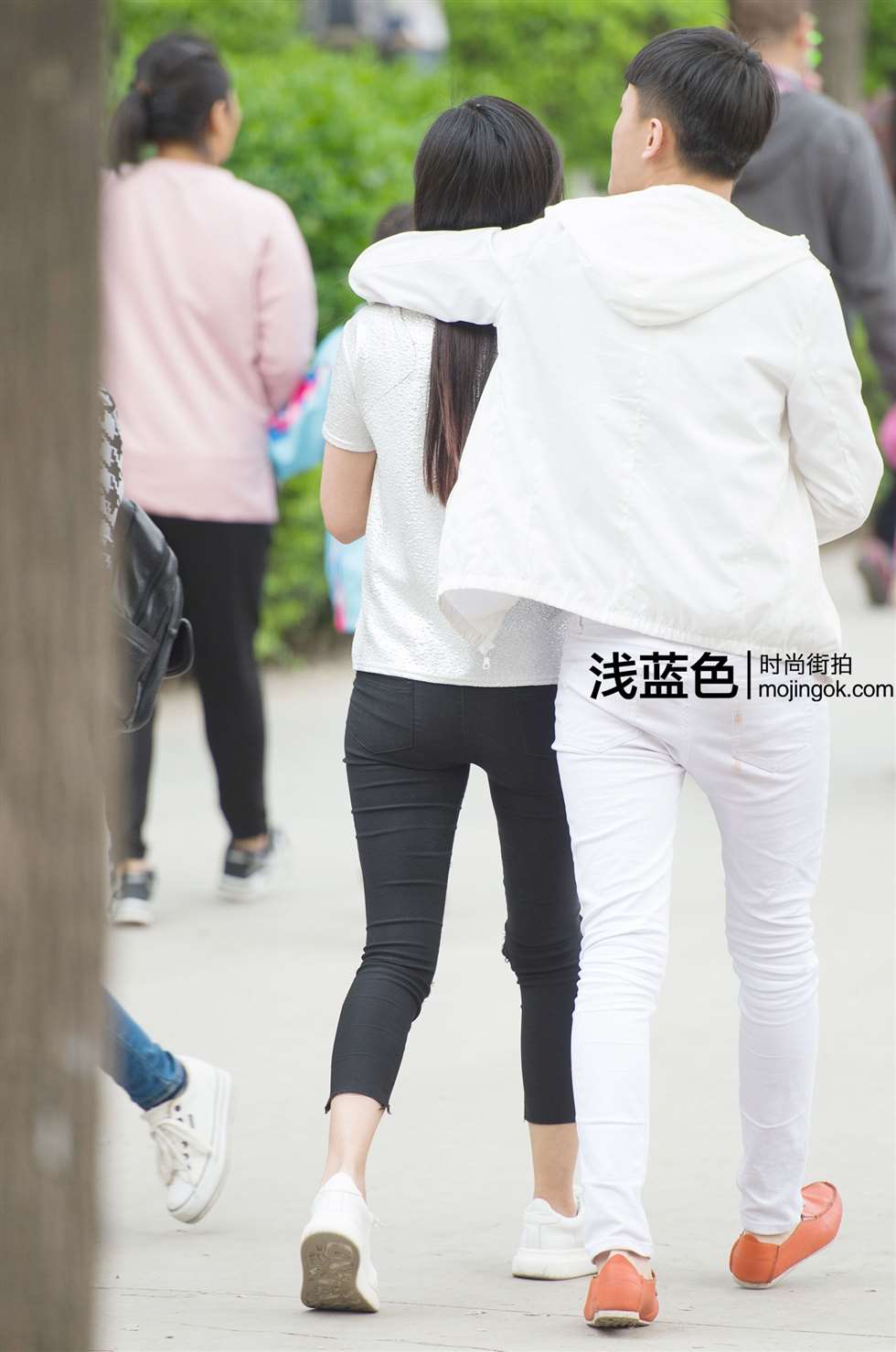 图片[1]-乞丐黑裤（18p）-街拍流行馆