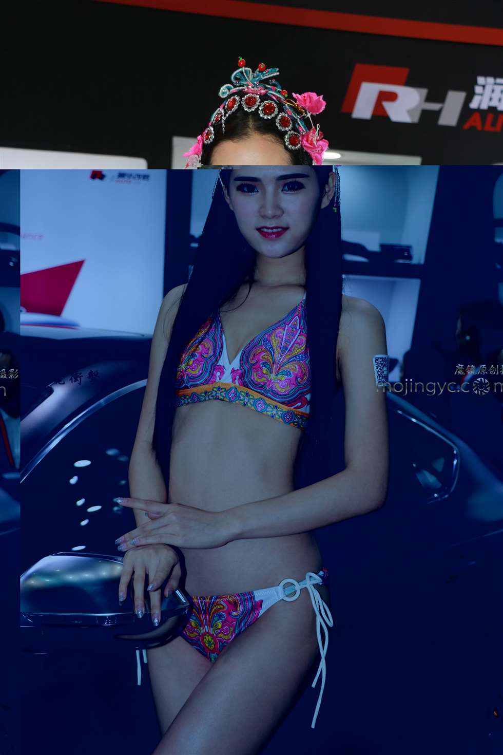 图片[3]-俩个苗条的比基尼车模【18p-街拍流行馆