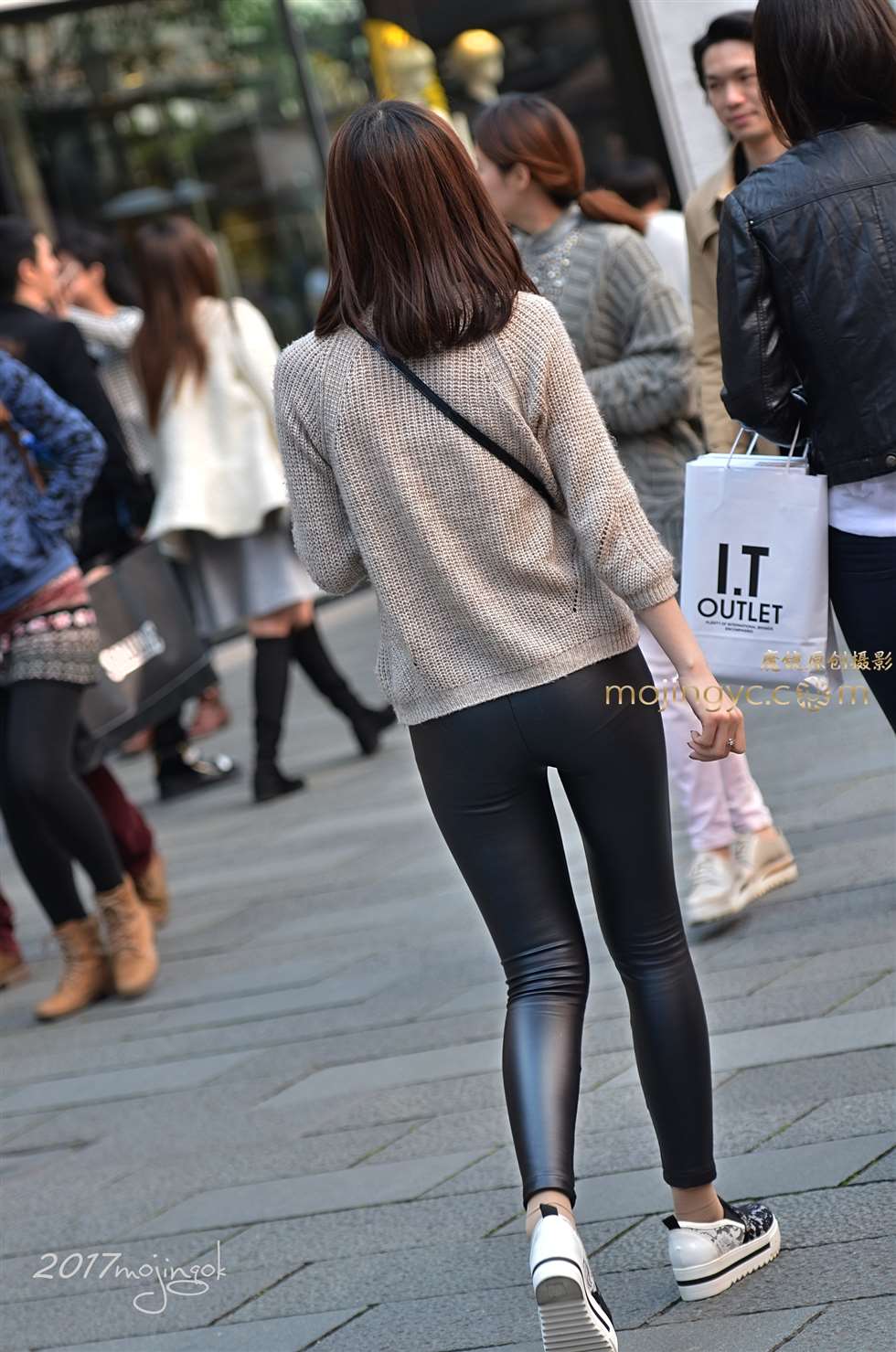 图片[1]-咔喳2017.03.19街拍300（17p)-街拍流行馆
