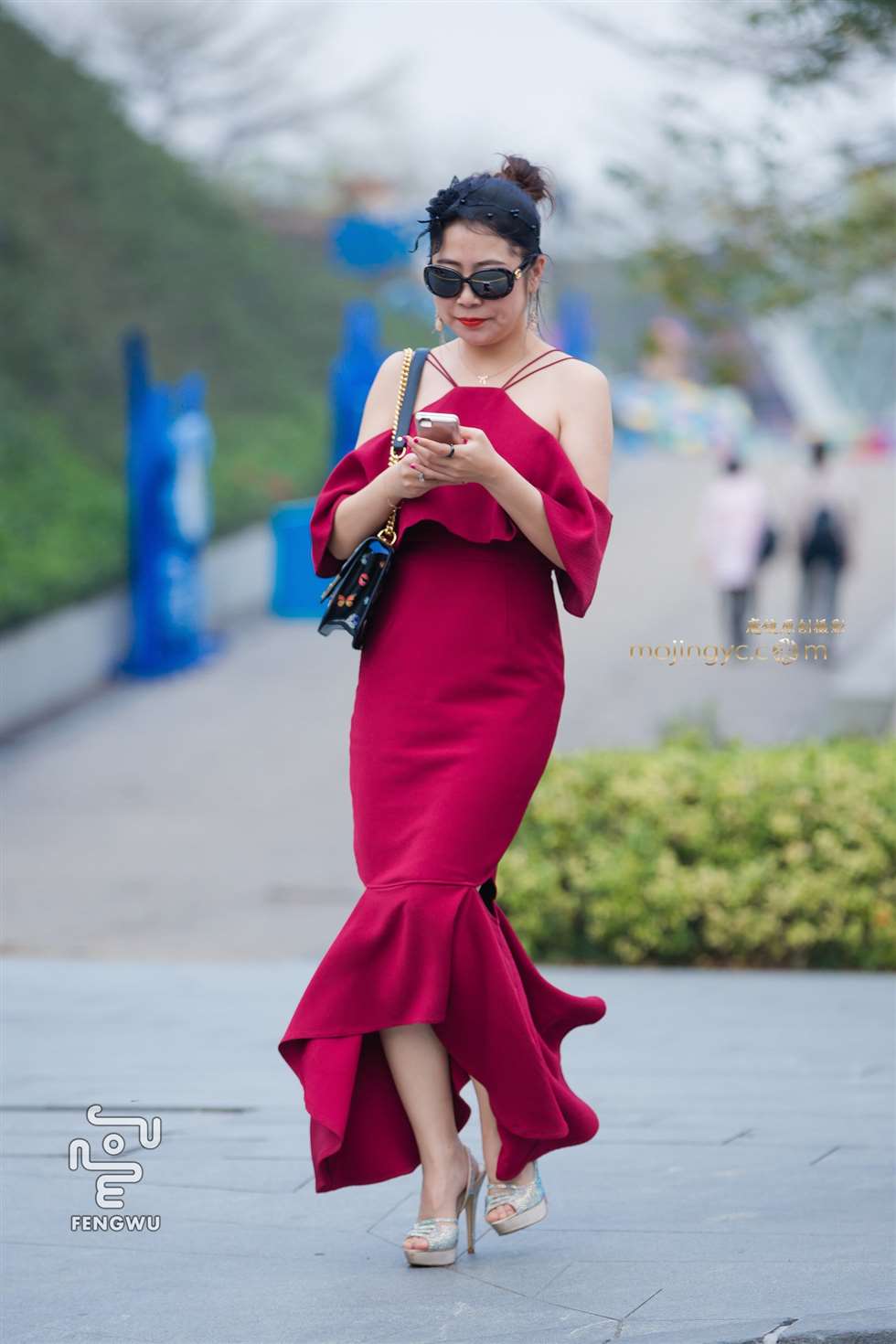 图片[2]-吊带鱼尾裙，鱼嘴高跟（11）-街拍流行馆