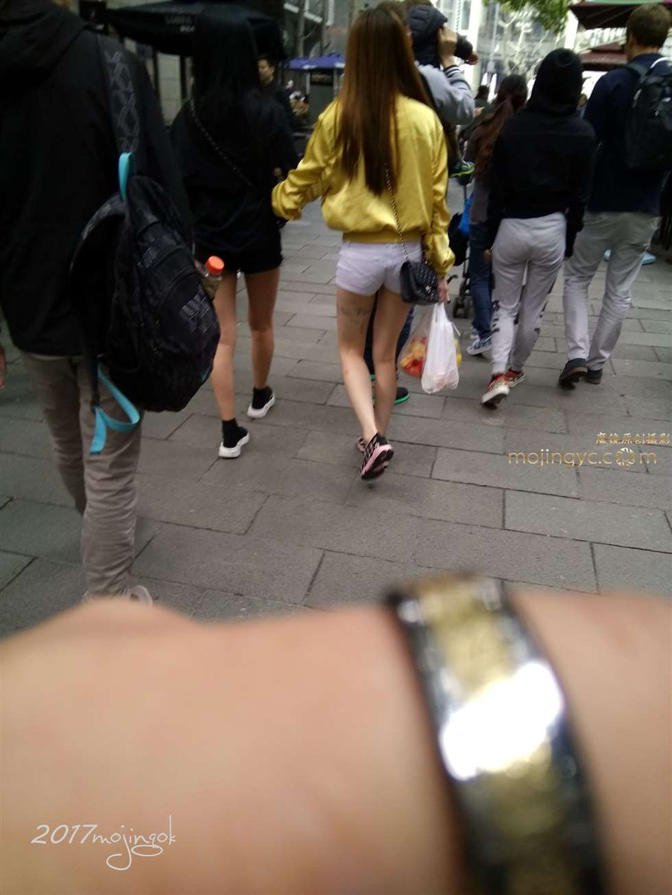 图片[2]-咔喳赛12 白色热裤两妹妹（18p）-街拍流行馆