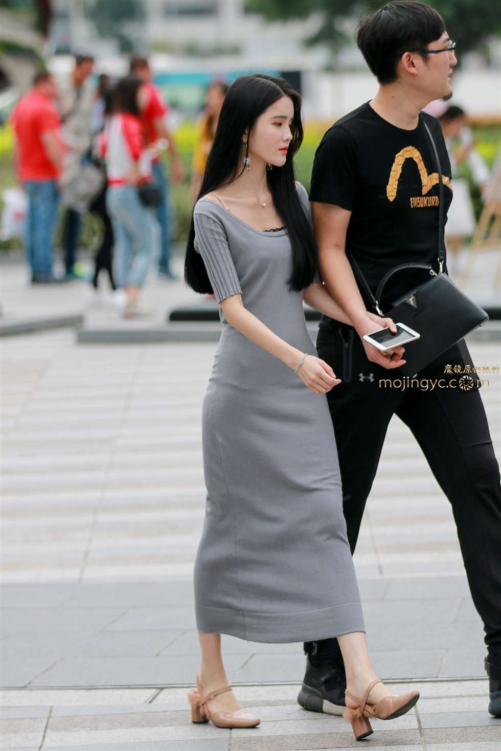 图片[2]-再次偶遇漂亮的女朋友-街拍流行馆