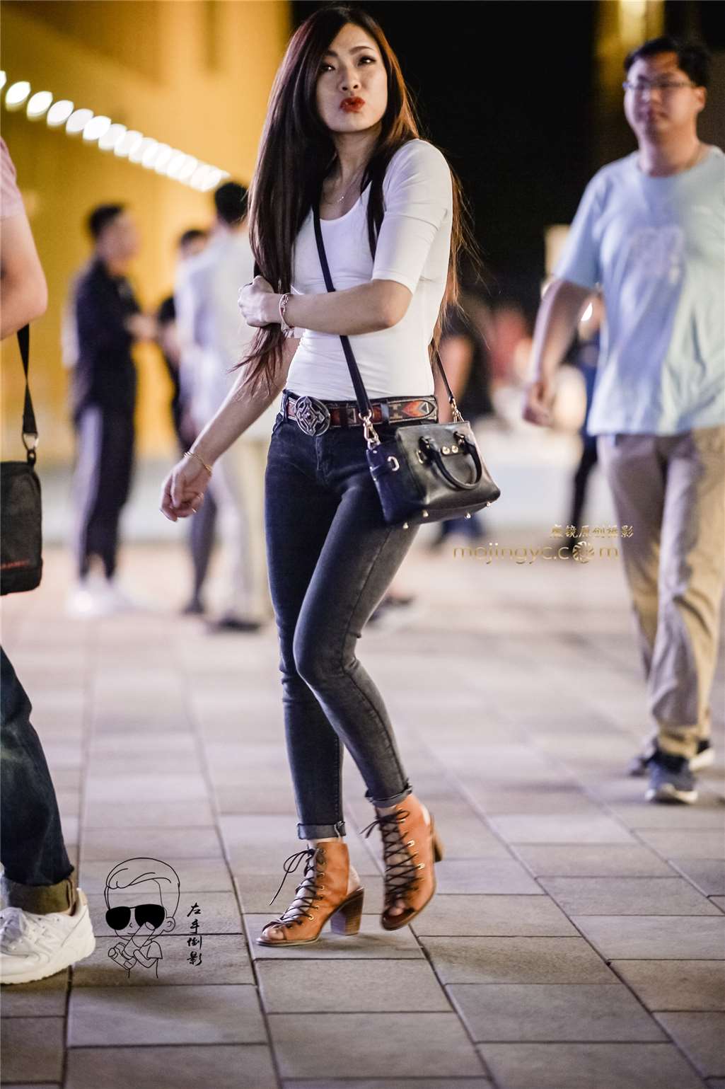 图片[3]-牛仔紧绷显美臀{2017-5-13-9p}-街拍流行馆