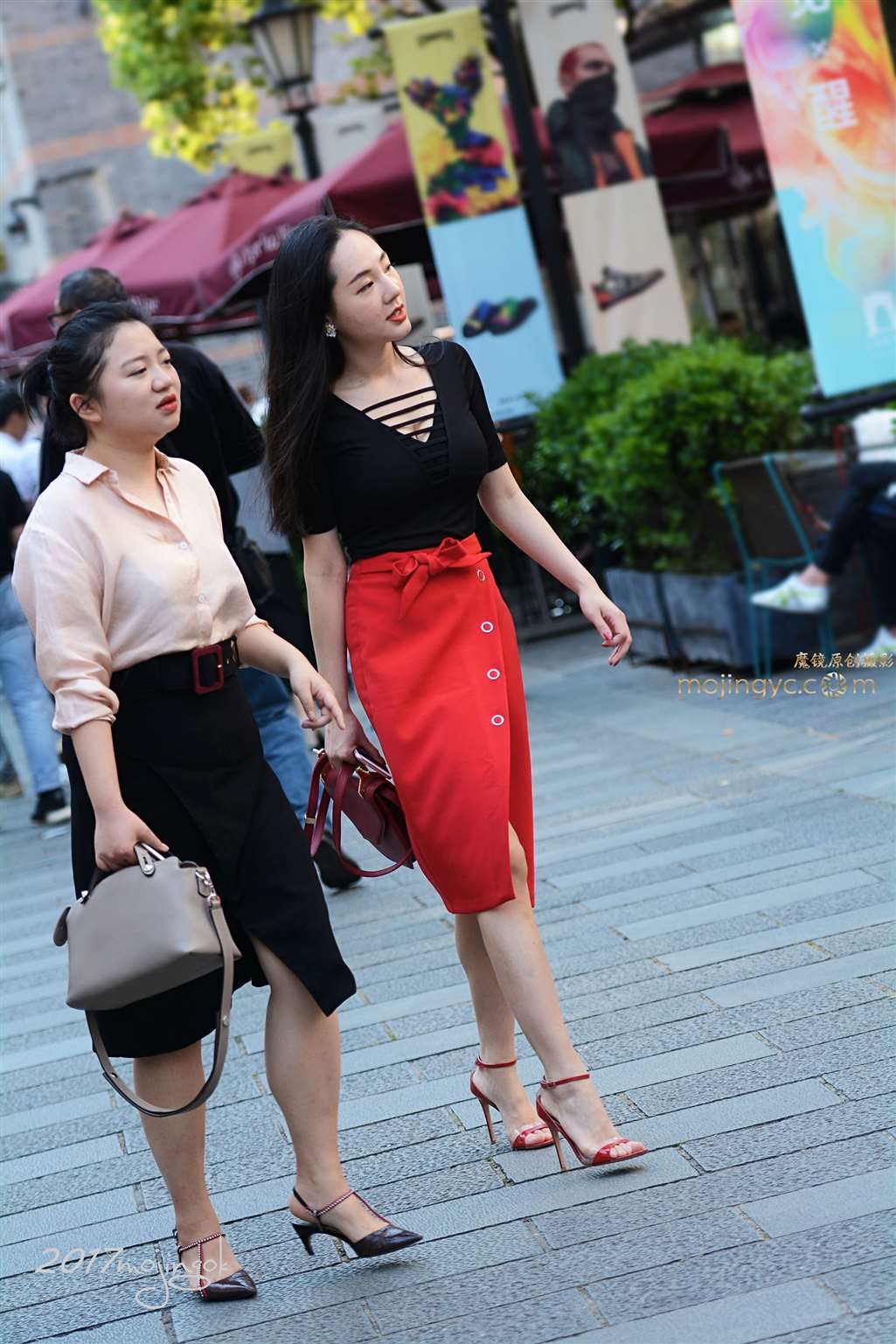 图片[5]-咔喳赛67 紧身红裙 （11p）-街拍流行馆
