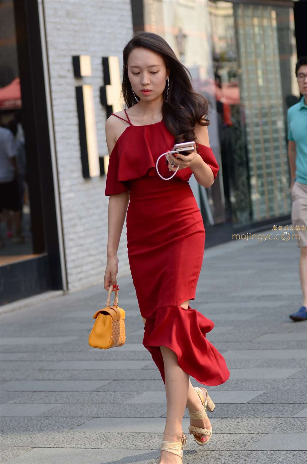 图片[5]-【验证街拍大赛NO.2】神摄手参赛15 吊带红裙（21P）-街拍流行馆
