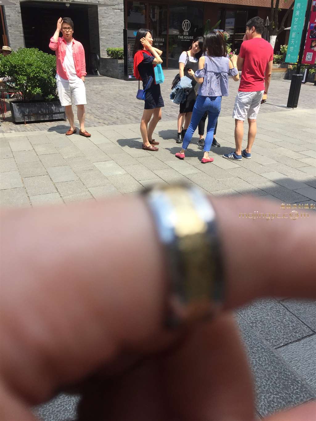 图片[2]-【验证街拍大赛NO.2】神摄手参赛38 紧牛，豆豆鞋（11P）-街拍流行馆