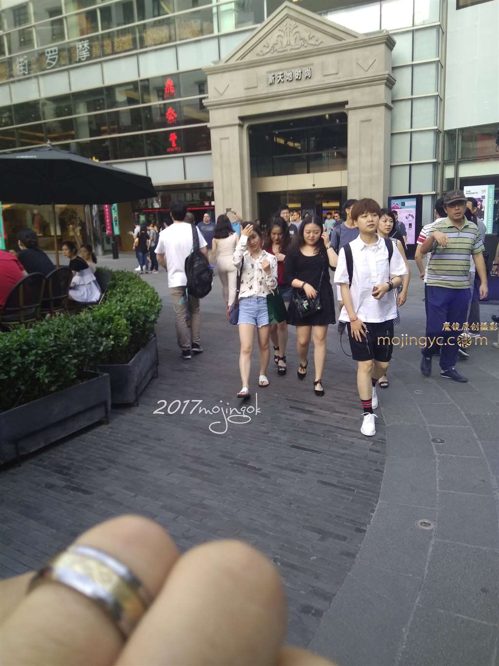 图片[2]-咔喳赛25 柔软轻薄贴身的长裤-街拍流行馆