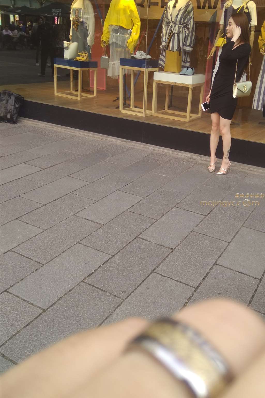 图片[2]-咔喳赛39 美腿高跟，透透的-街拍流行馆