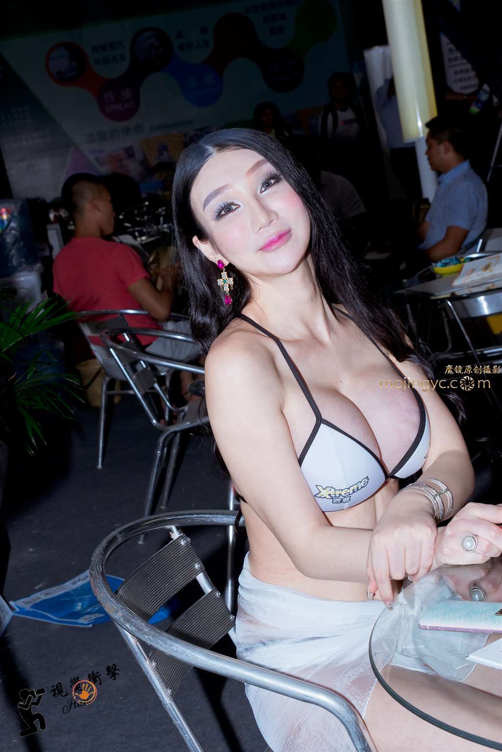 图片[3]-双模大奶 超大胸袭视宴-街拍流行馆