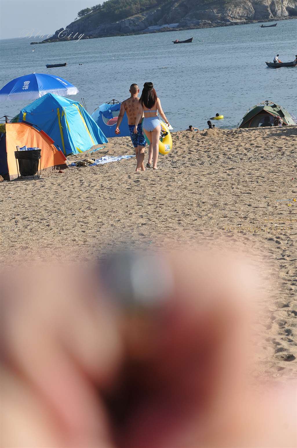 图片[4]-美女从更衣间到戏水全程-街拍流行馆