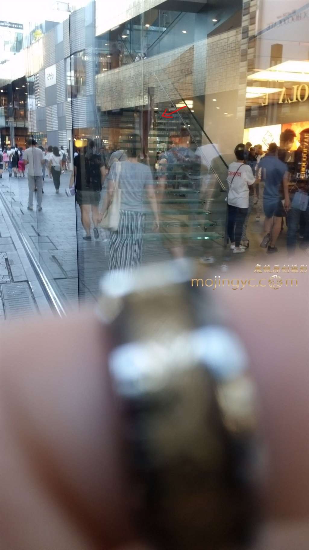 图片[4]-蕾丝网眼洞下的丁字裤 太诱惑了-街拍流行馆