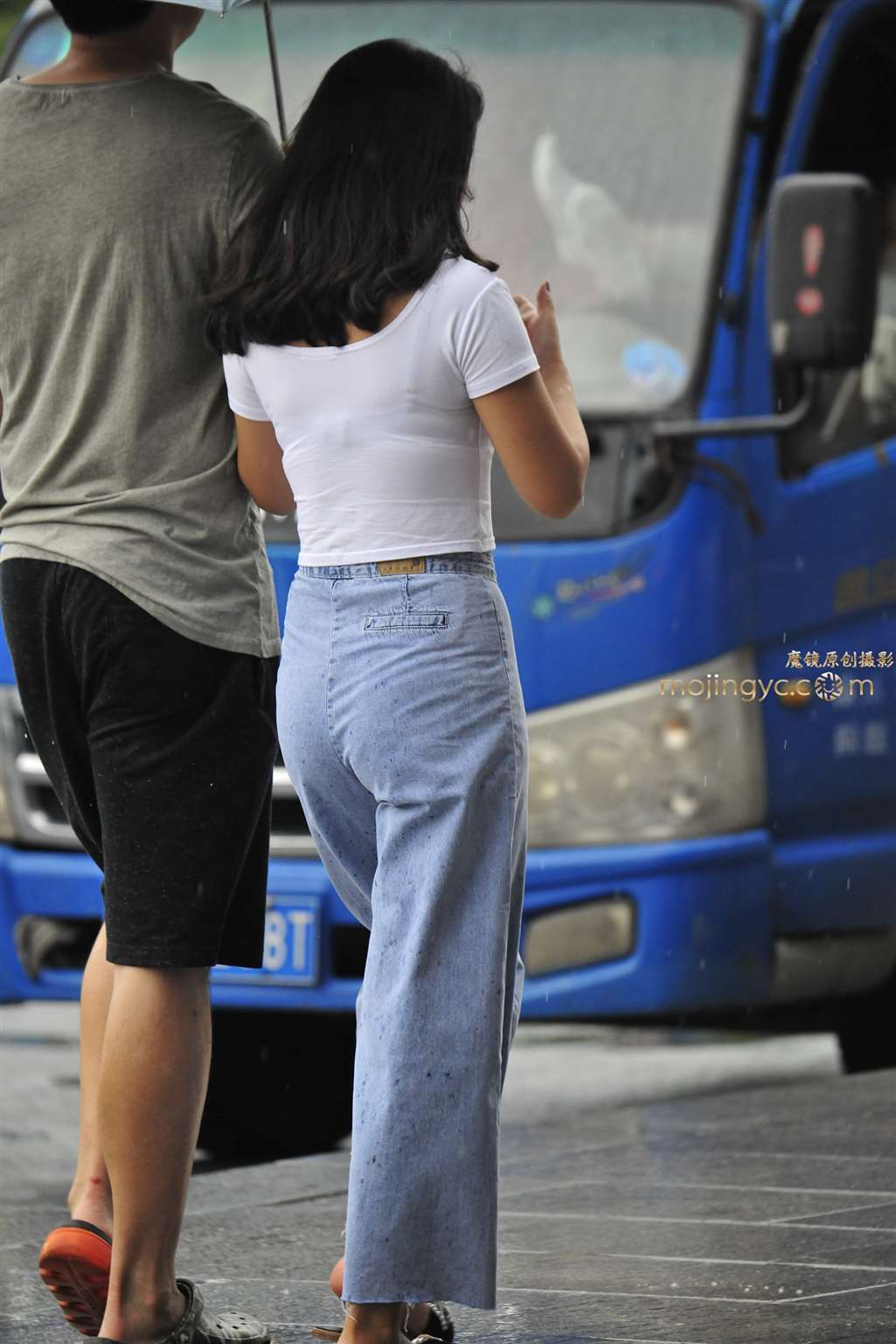 图片[5]-2017-08-13丰满少妇-街拍流行馆