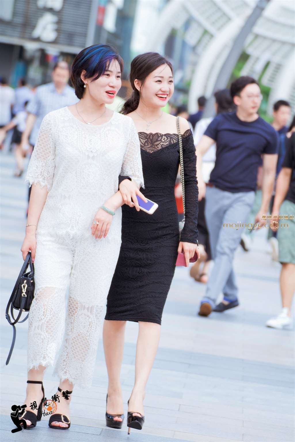 图片[4]-蕾丝包臀裙 美腿 细高跟-街拍流行馆