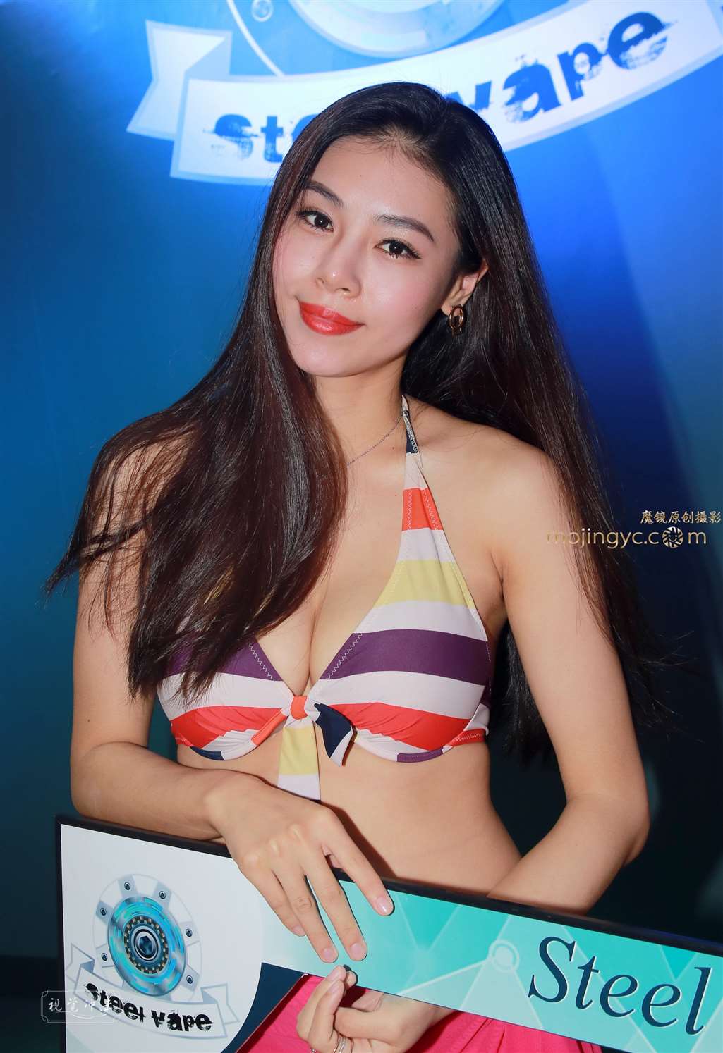 图片[3]-嫩滑比基尼美眉-街拍流行馆