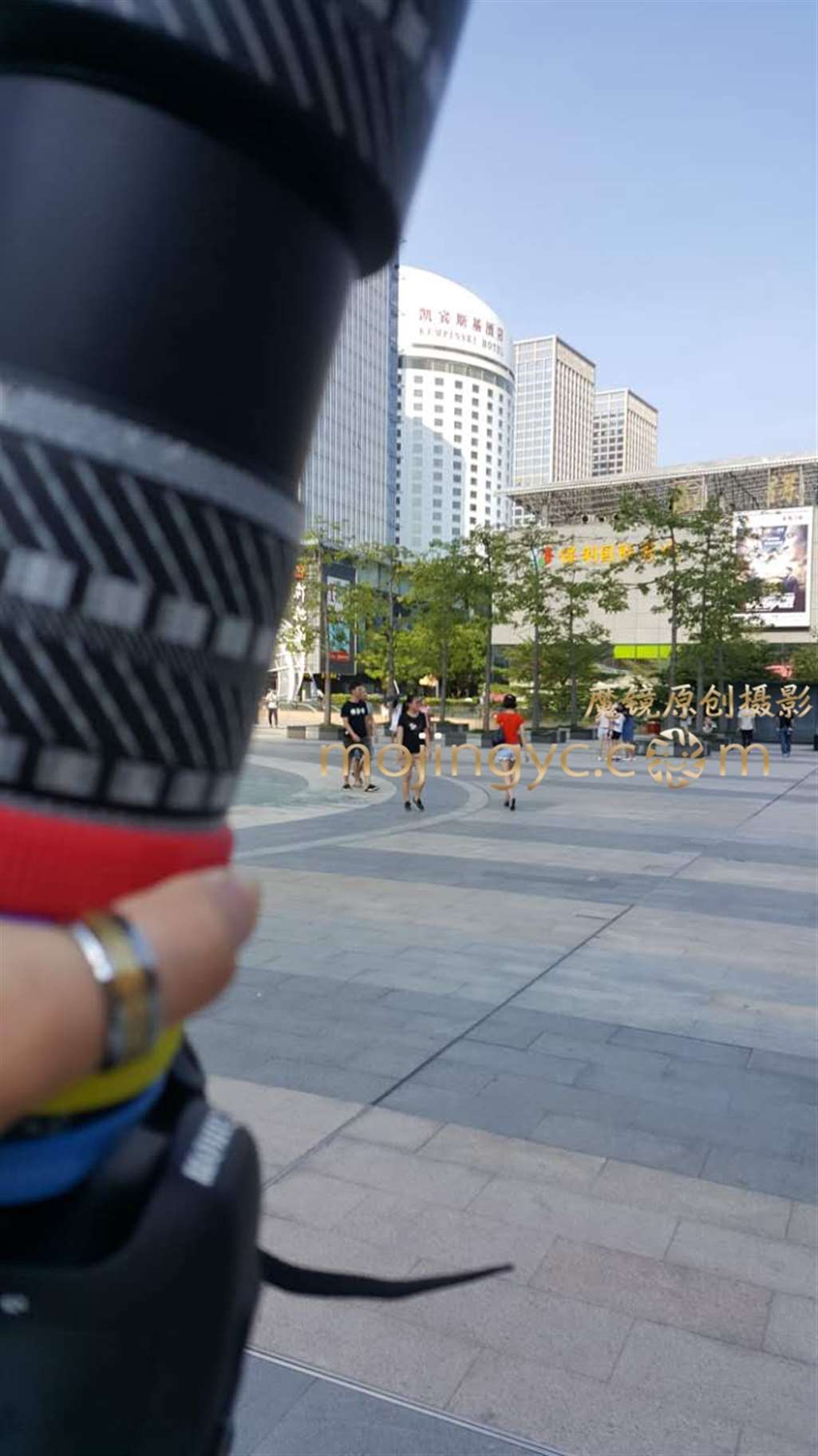 图片[2]-长腿 热裤高跟 淑女质感强-街拍流行馆