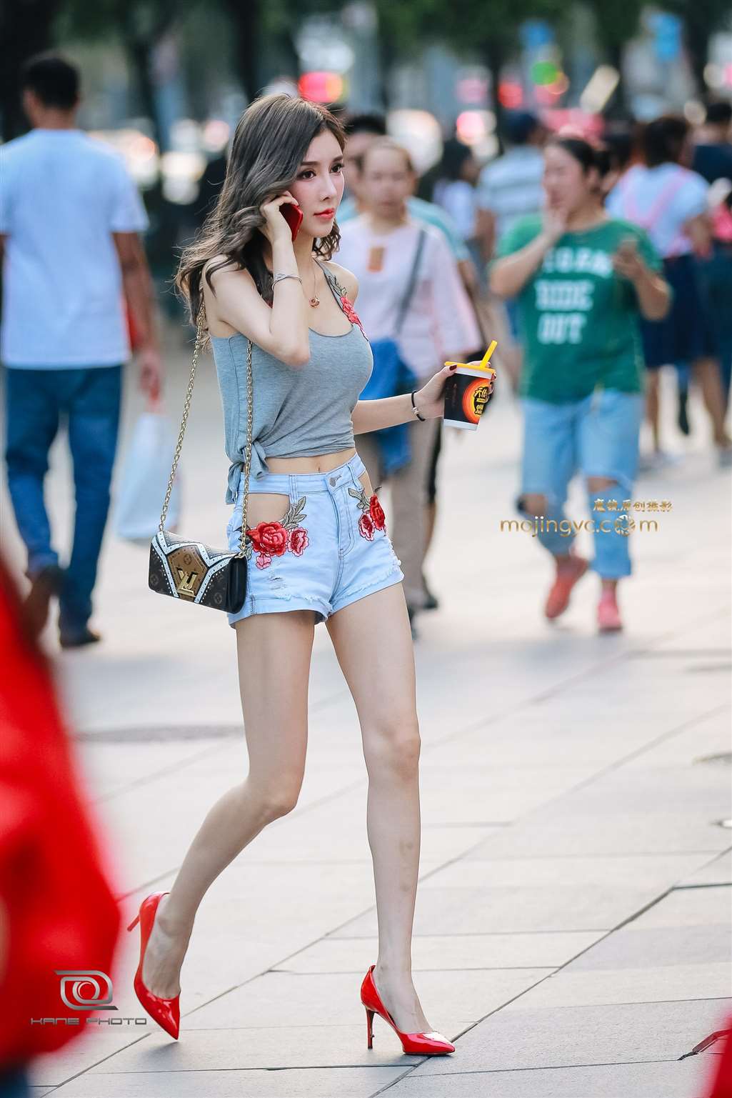 图片[1]-你的美再次惊艳了世界-街拍流行馆