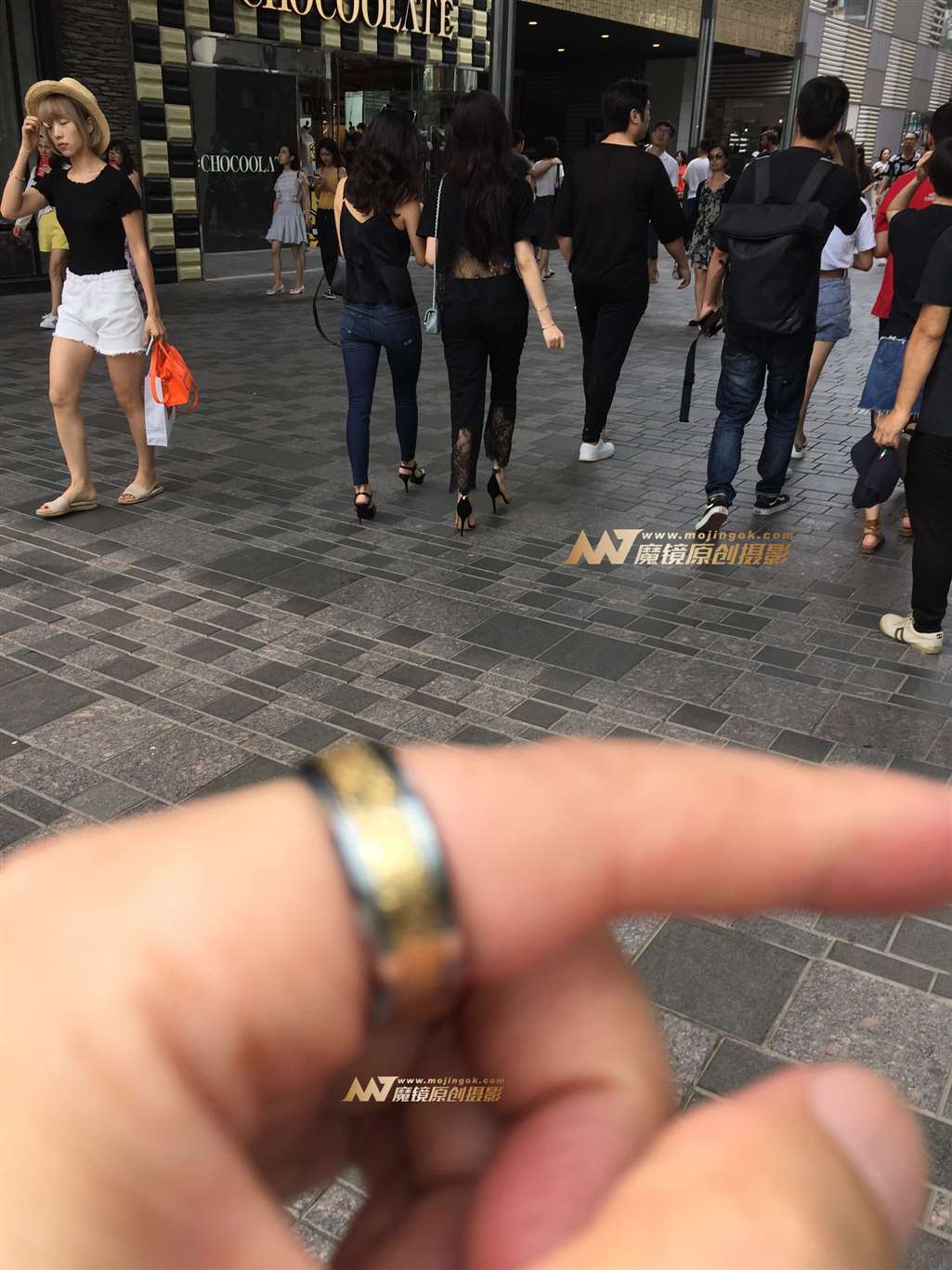 图片[3]-【验证街拍大赛NO.6】神摄手赛08 性感、高挑两美女-街拍流行馆
