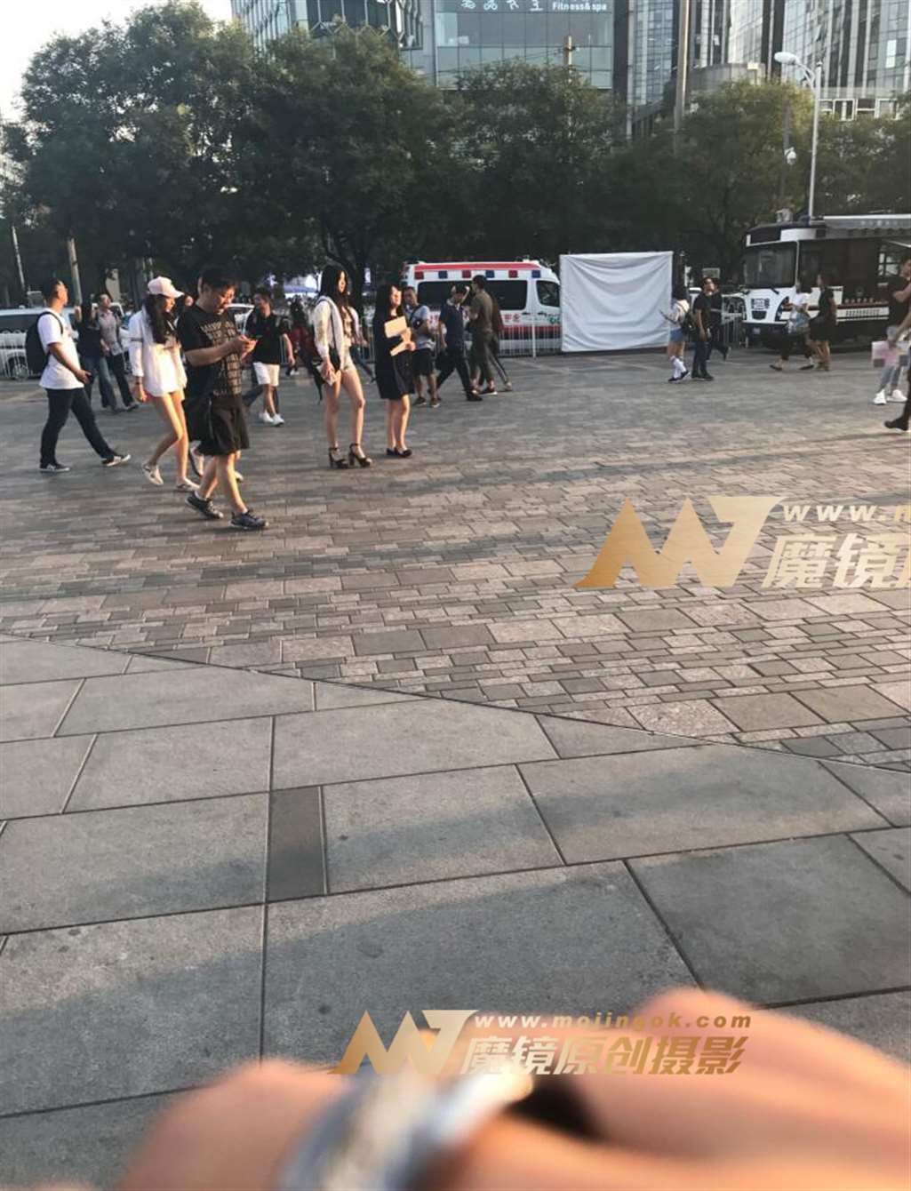 图片[3]-魔鬼中的天使-街拍流行馆