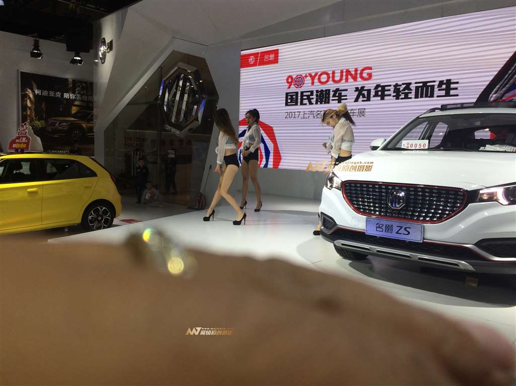 图片[2]-第六届第七帖：长发美腿高叉高跟dancer-街拍流行馆