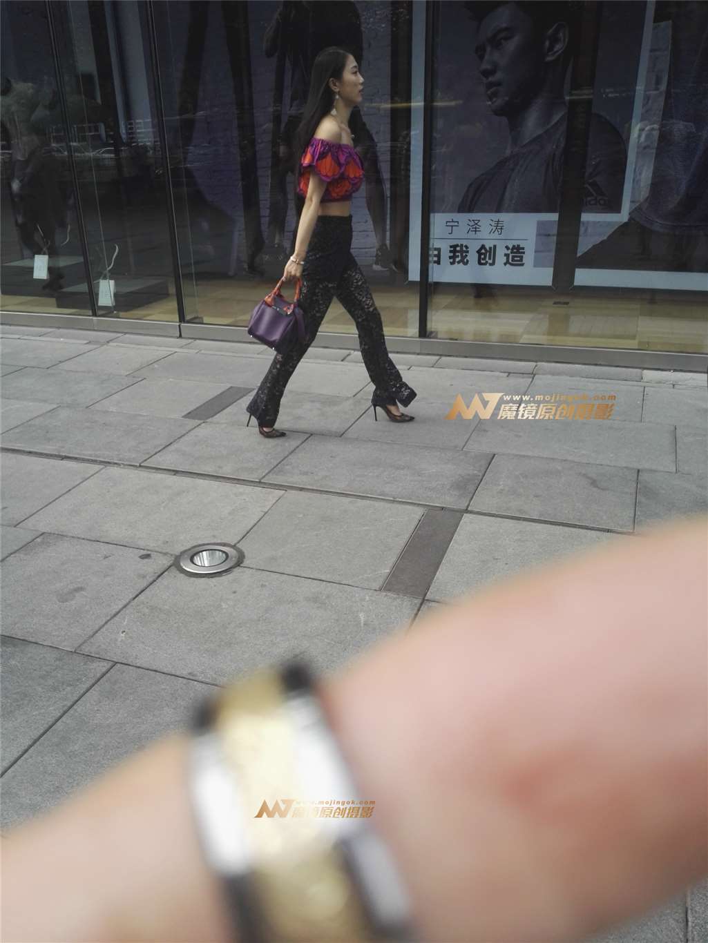 图片[3]-蕾丝纱裙性感魅力-街拍流行馆