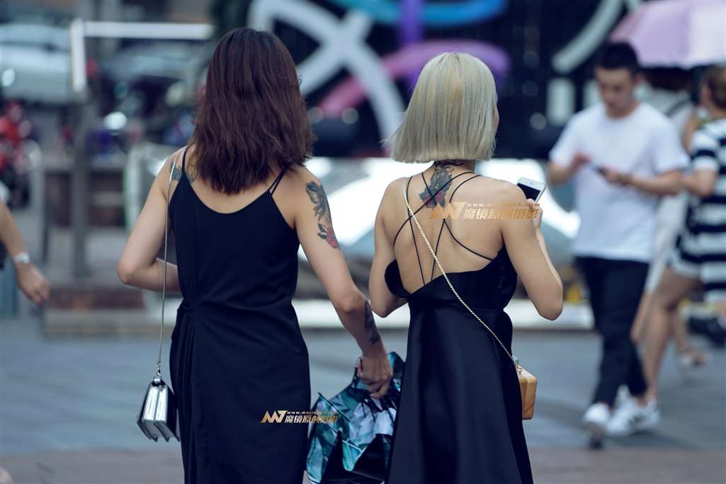 图片[2]-那年夏天拍过的纹身妹子们-街拍流行馆