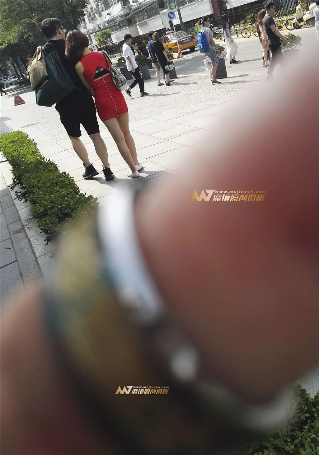 图片[3]-包裙性感美女-街拍流行馆