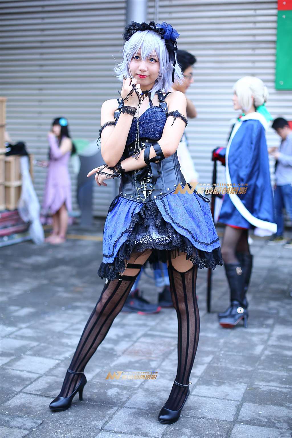 图片[1]-手持钢钢叉的cosplay-街拍流行馆