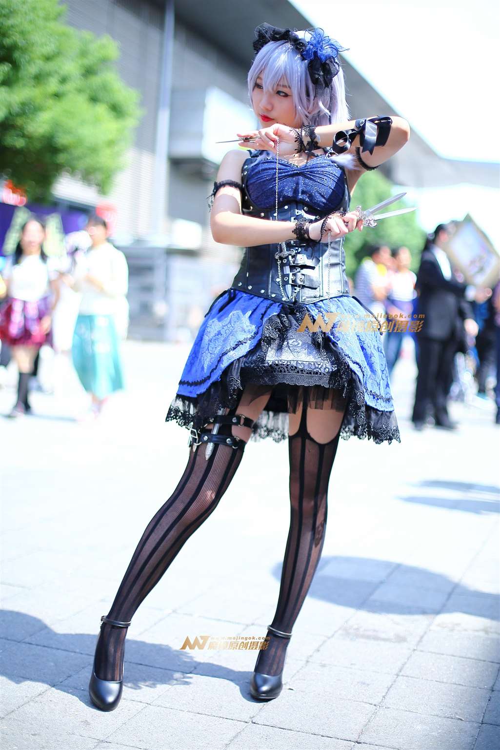 图片[2]-手持钢钢叉的cosplay-街拍流行馆