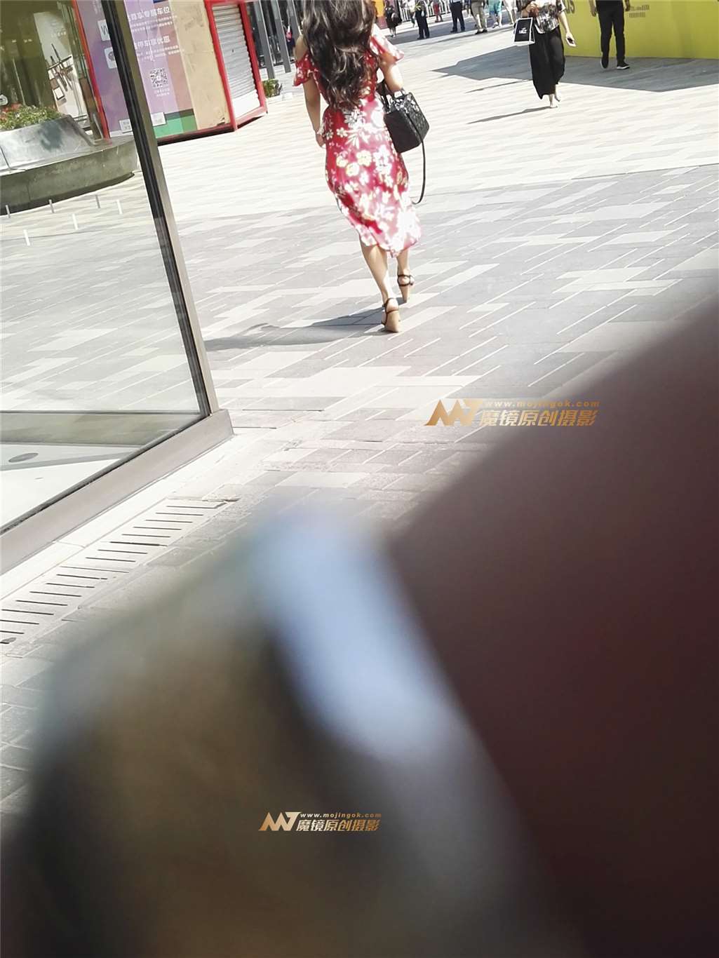 图片[3]-性感美胸吸晴-街拍流行馆