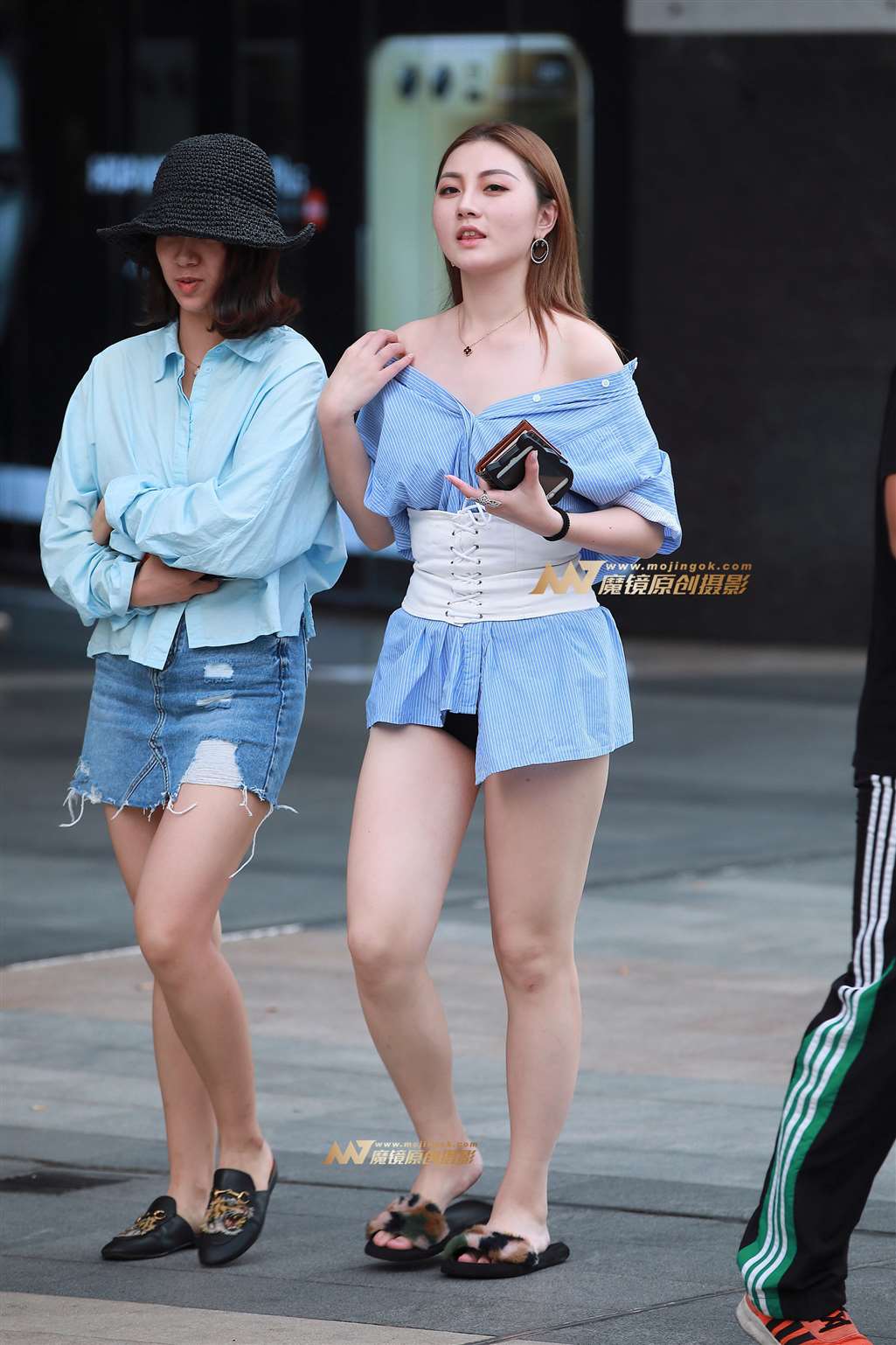 图片[4]-你这个衣服到底是要穿还是要脱？-街拍流行馆