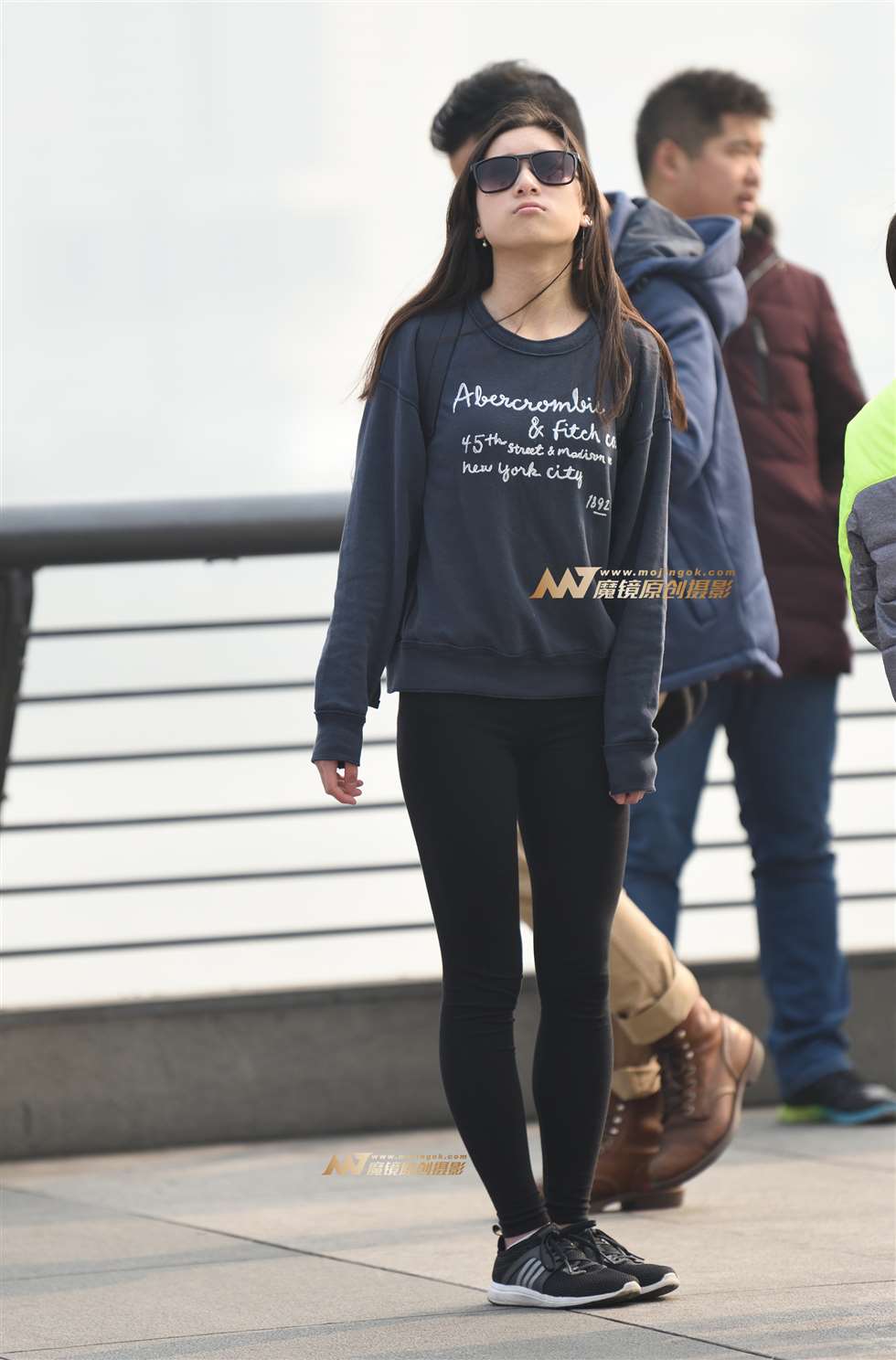 图片[3]-青涩的黑色弹力裤小女孩（15P）-街拍流行馆