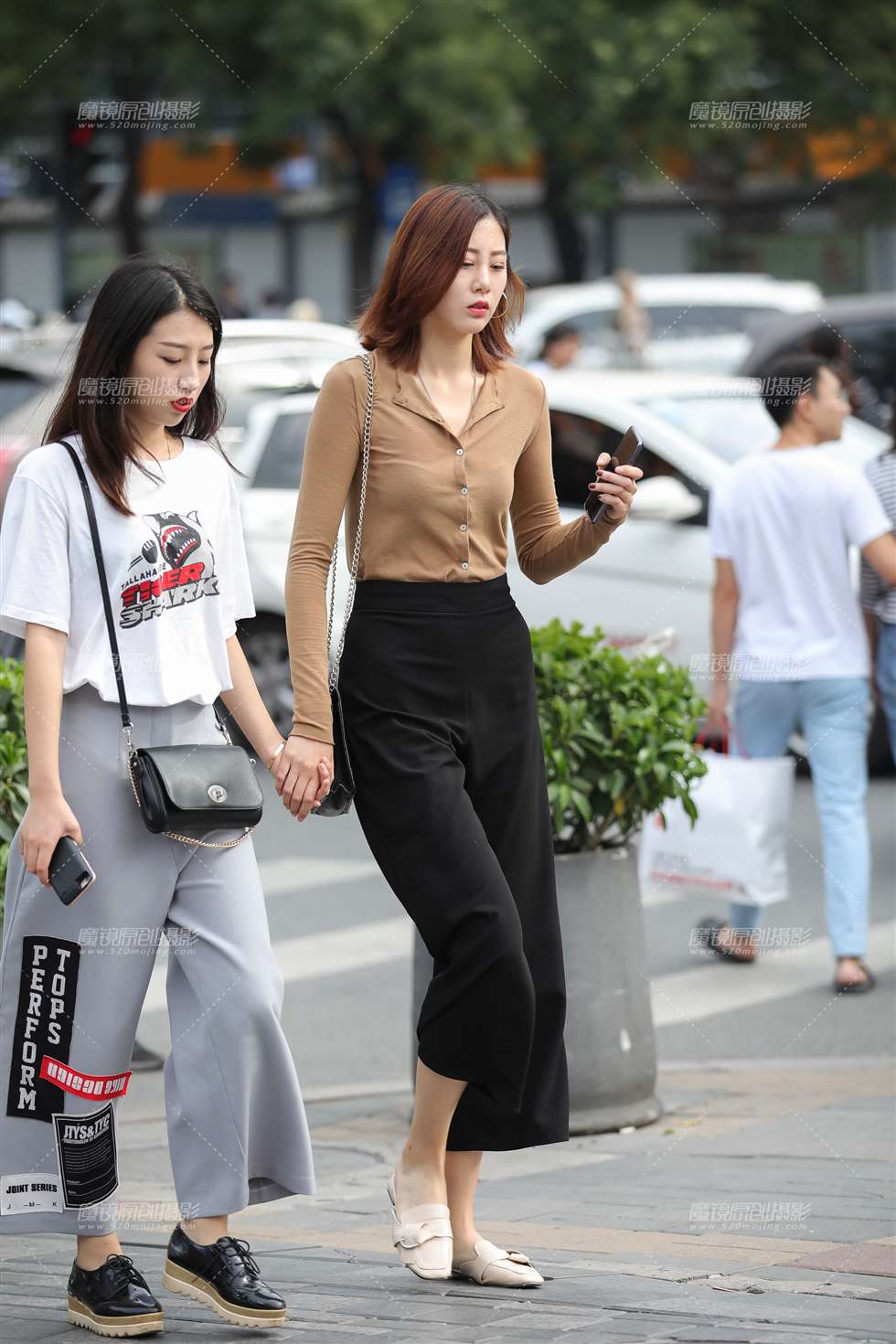 图片[3]-高挑美人儿-街拍流行馆