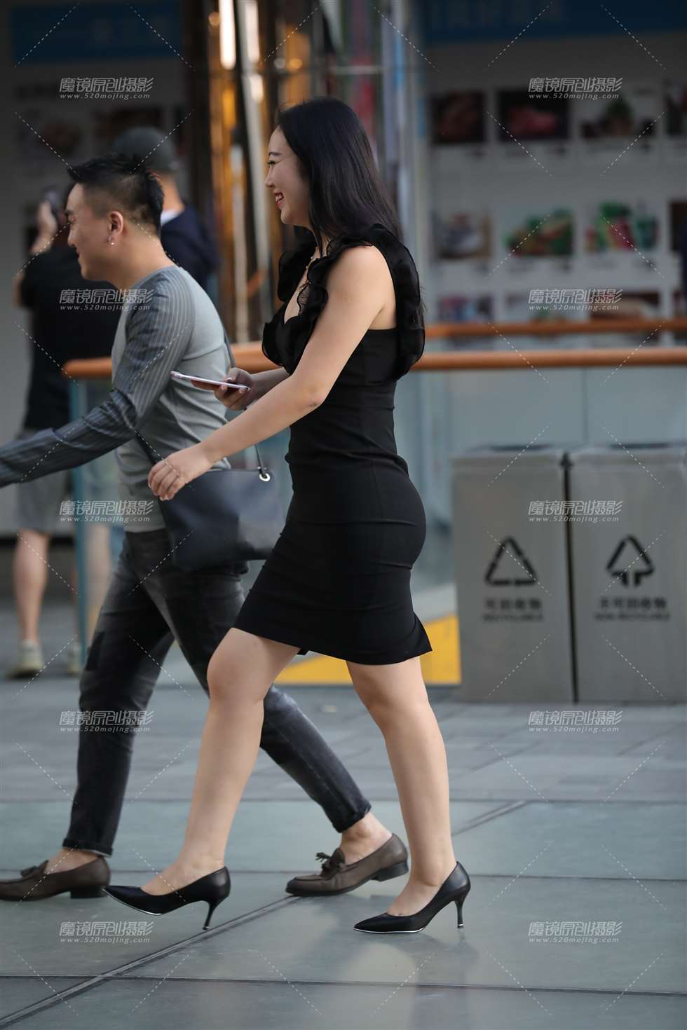 图片[2]-丰满性感曲线-街拍流行馆
