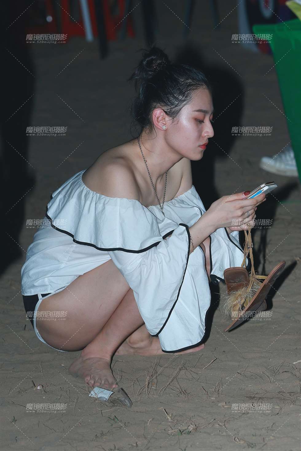 图片[1]-大长腿，运动短裤美女-街拍流行馆