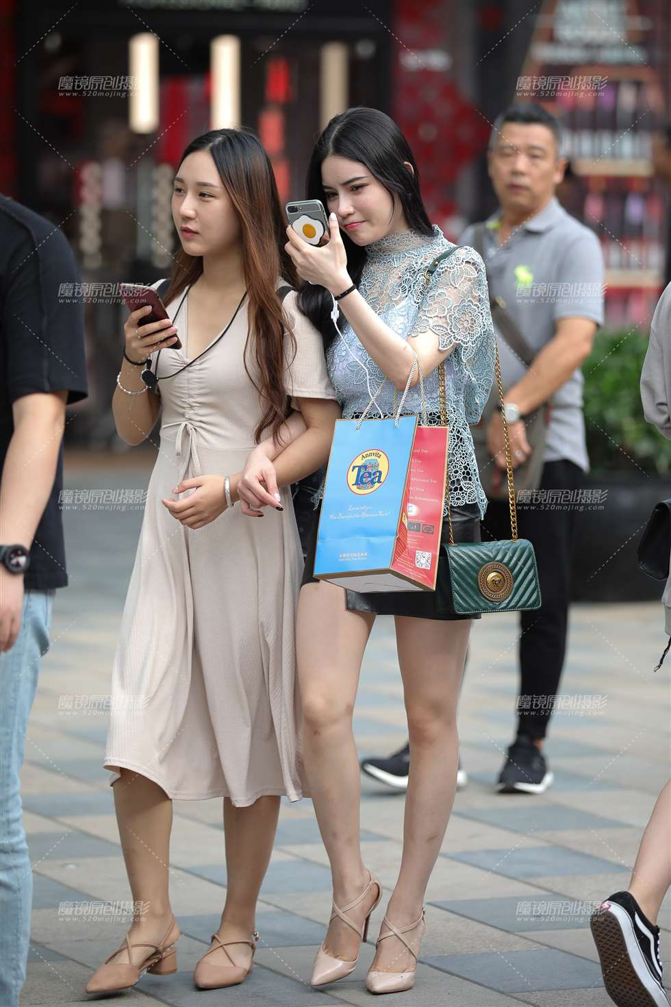 图片[5]-娇美白皙美眉-街拍流行馆