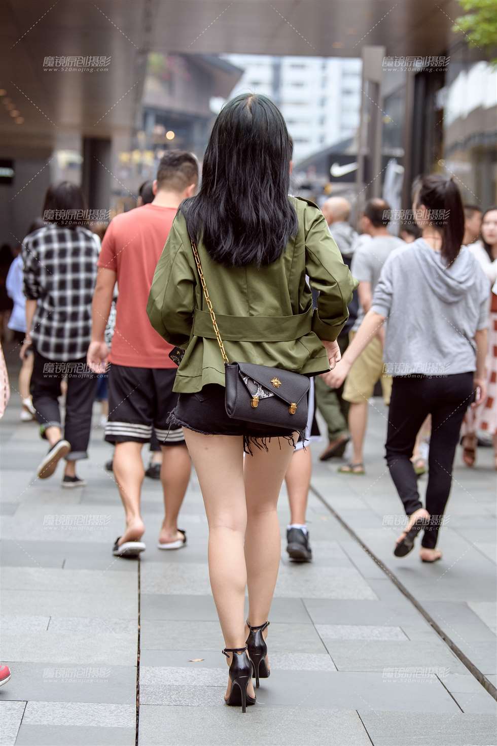 图片[4]-高跟凉鞋美腿-街拍流行馆