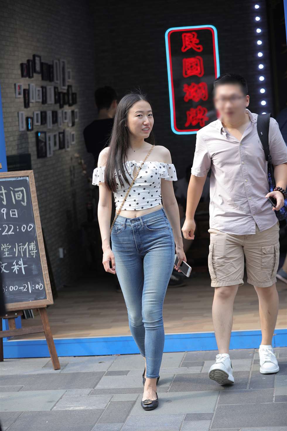 图片[1]-好紧，好牛，好臀-街拍流行馆