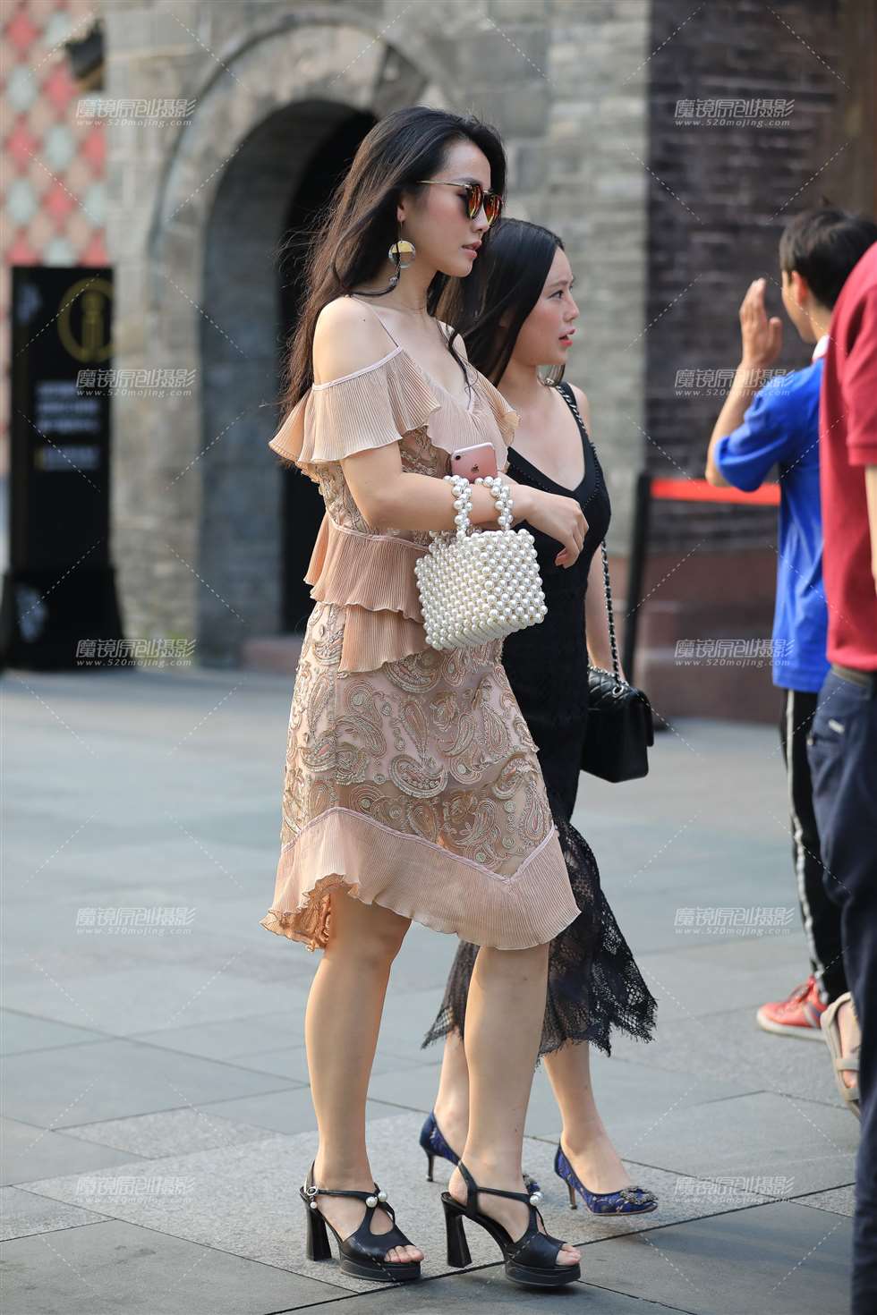 图片[4]-气质美**-街拍流行馆