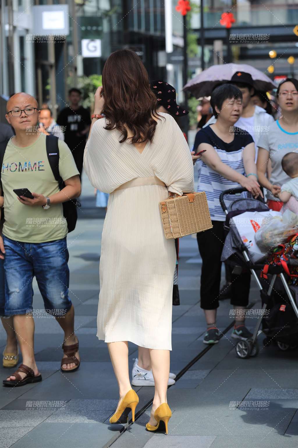 图片[2]-优雅小姐姐-街拍流行馆