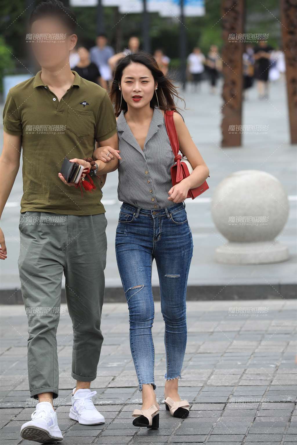 图片[1]-紧牛美女-街拍流行馆