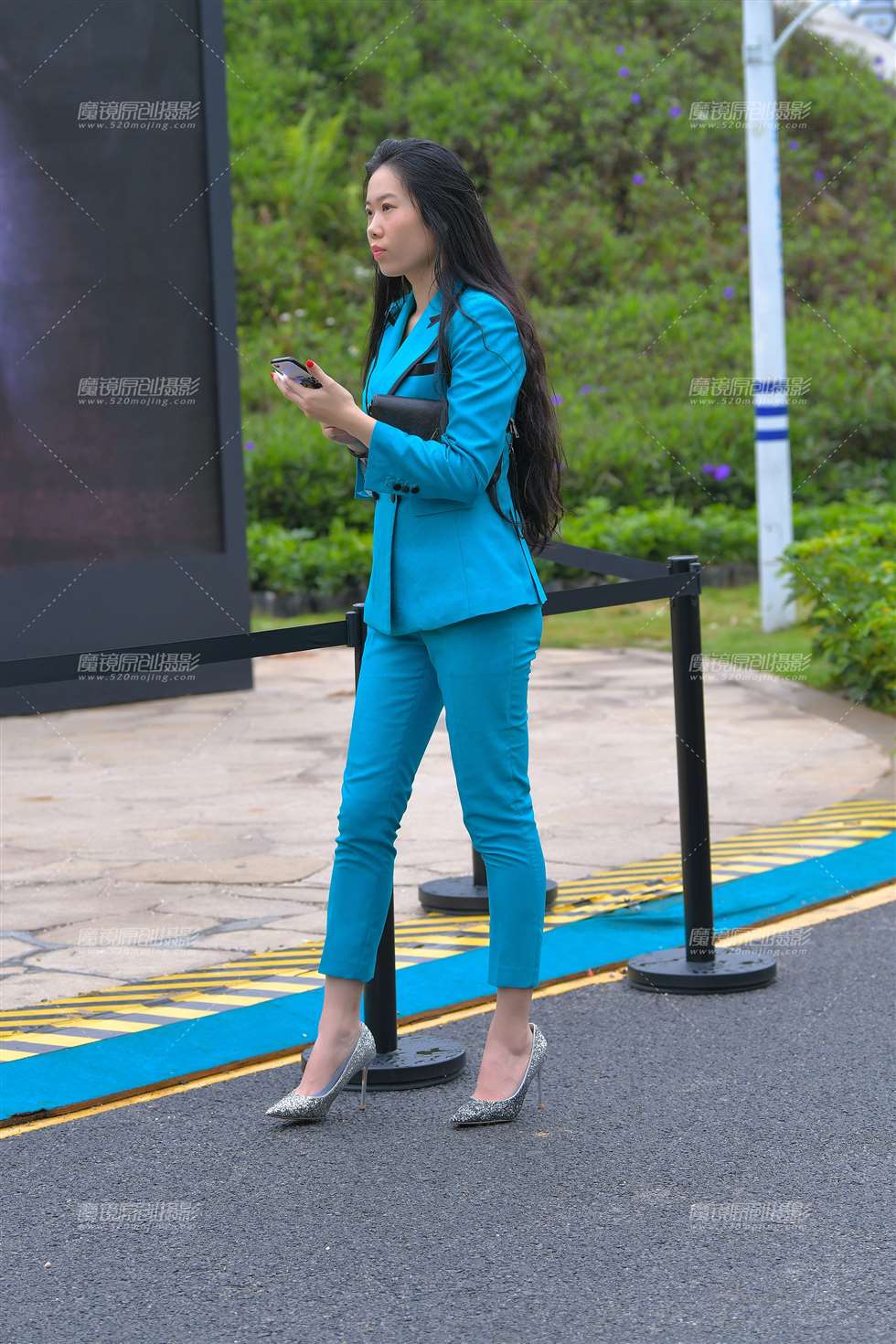 图片[5]-【视觉冲击赛贴】紧身西服高跟**-街拍流行馆