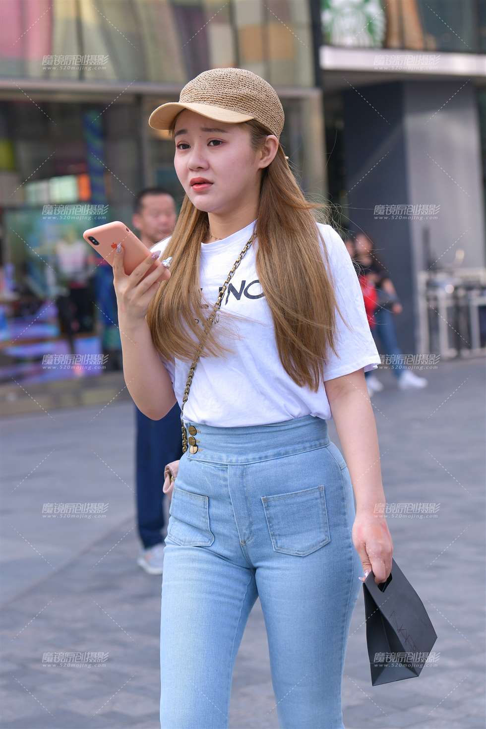 图片[1]-【街拍之魂赛帖】清纯紧牛MM-街拍流行馆
