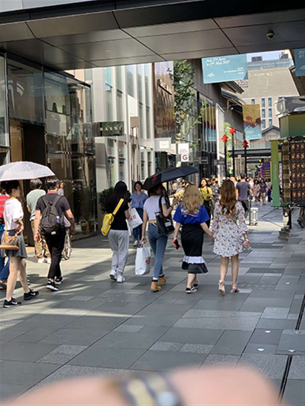 图片[3]-【视觉冲击赛贴】好久冇遇见蜜桃裤美眉了-街拍流行馆