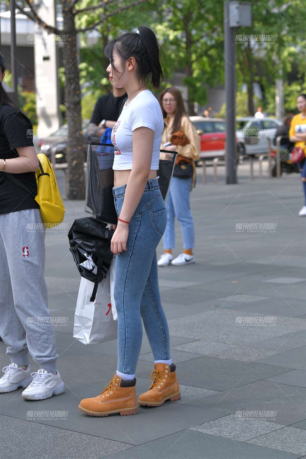 图片[5]-【视觉冲击赛贴】好久冇遇见蜜桃裤美眉了-街拍流行馆