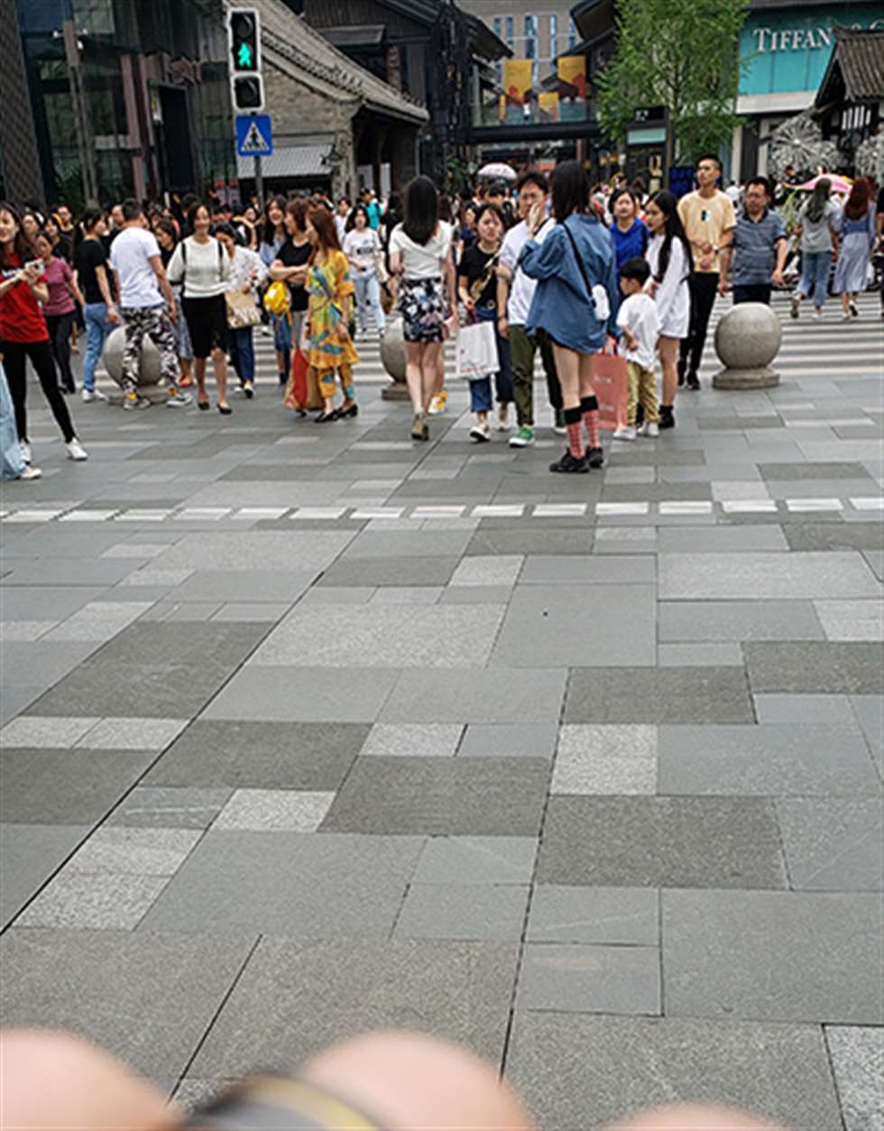 图片[3]-【凯恩赛贴】美腿**-街拍流行馆