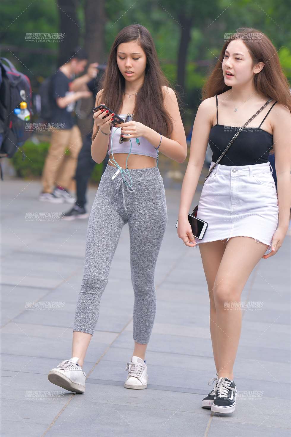 图片[4]-【红石赛帖】性感紧身裤美女-街拍流行馆