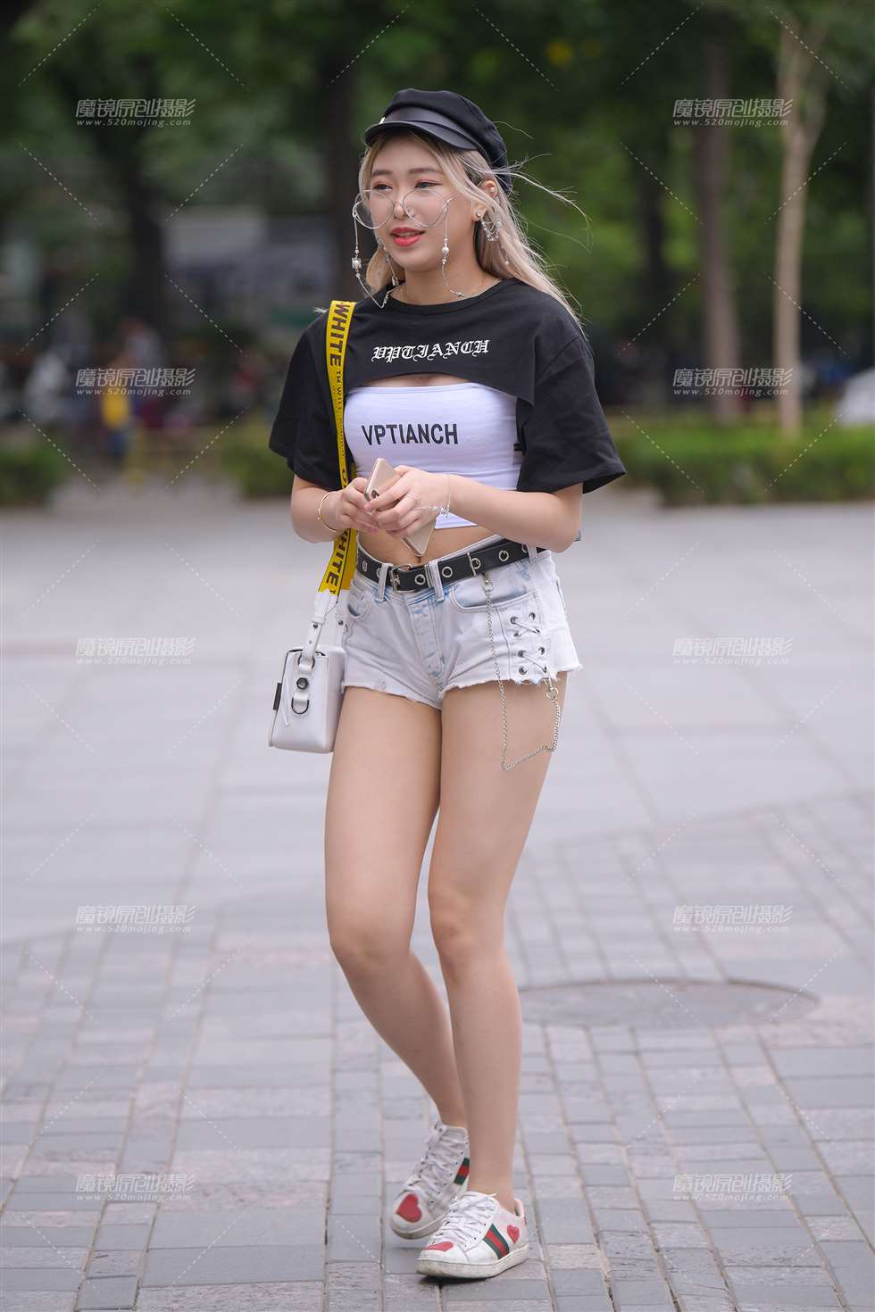 图片[4]-【街拍之魂赛帖】热裤美少女-街拍流行馆