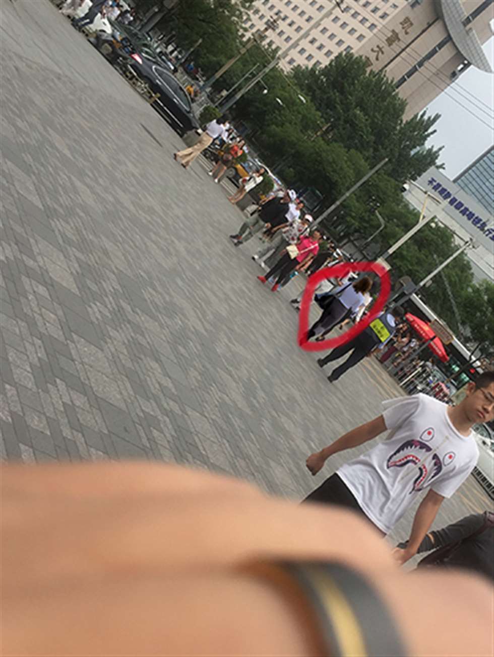 图片[3]-【红石赛帖】身材性感的中国女孩-街拍流行馆
