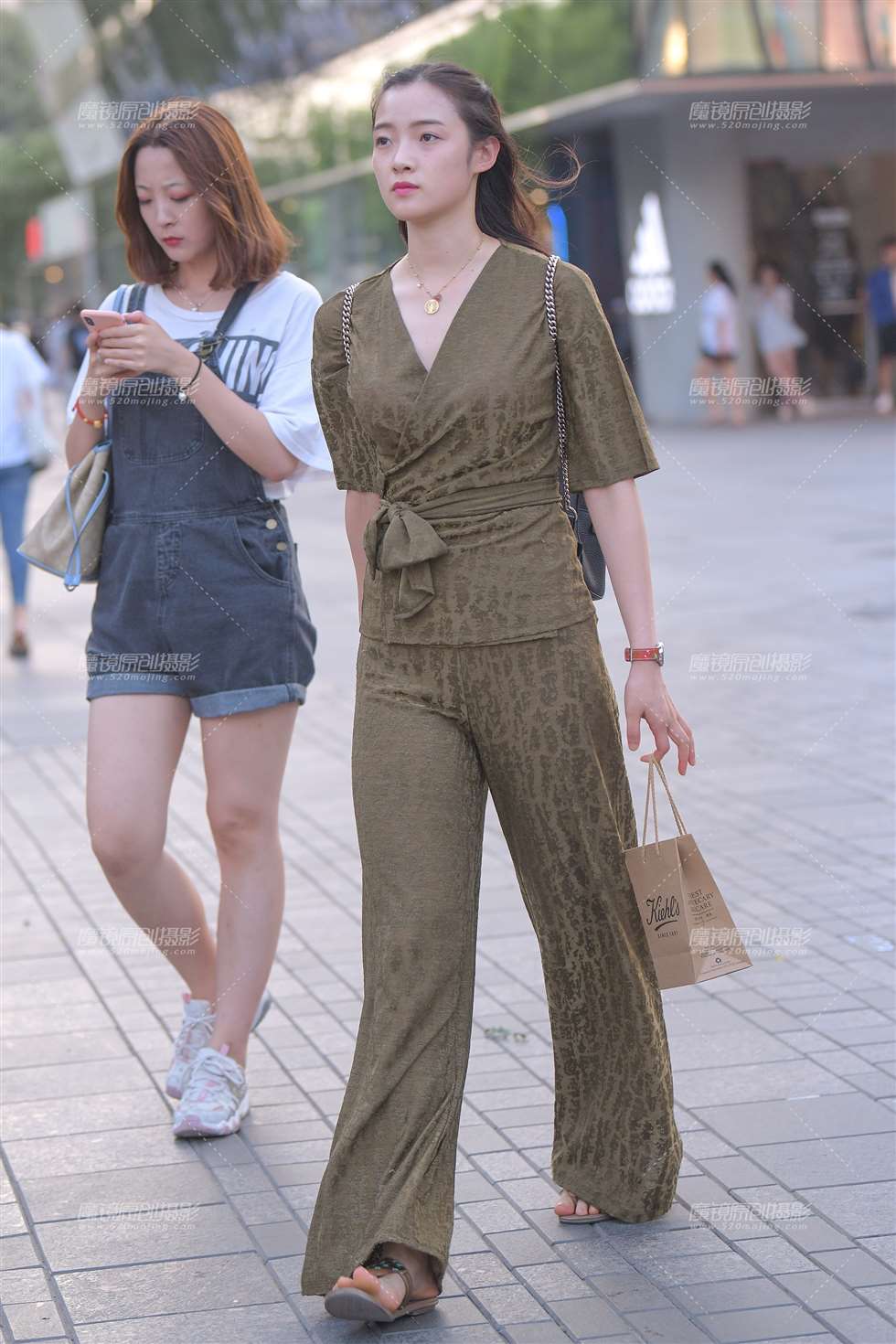 图片[4]-【街拍之魂赛帖】这一刻风都安静了下来-街拍流行馆